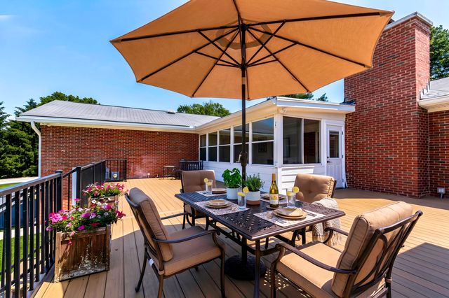 1651 Donelwal Drive, Lexington, KY 40511