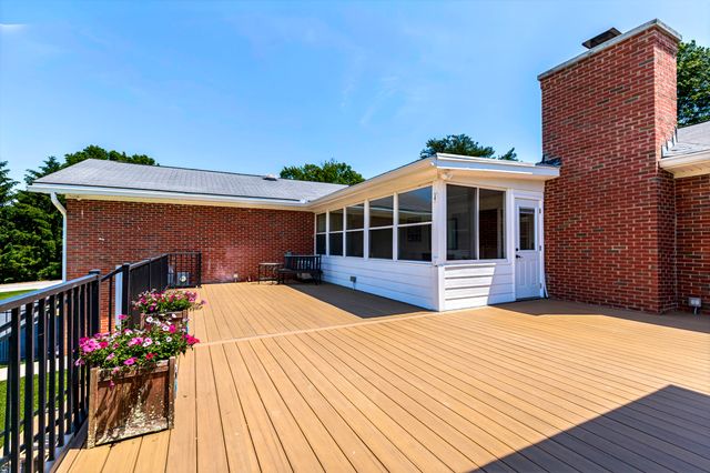 1651 Donelwal Drive, Lexington, KY 40511
