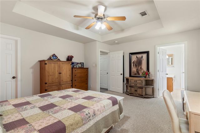 1208 Portsmouth Court, College Station, TX 77845