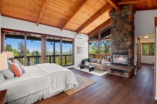 21100 Saratoga Hills Road, Saratoga, CA 95070