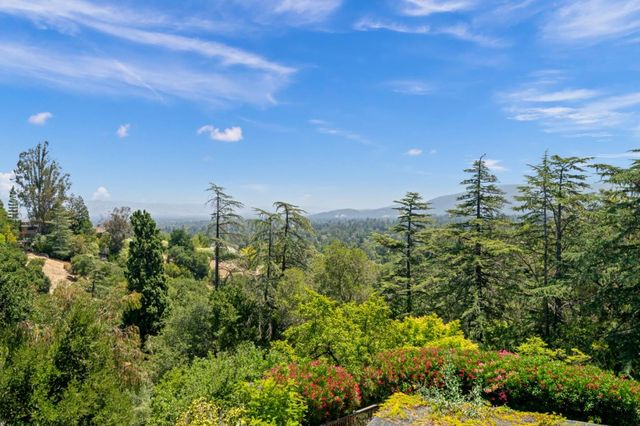 21100 Saratoga Hills Road, Saratoga, CA 95070