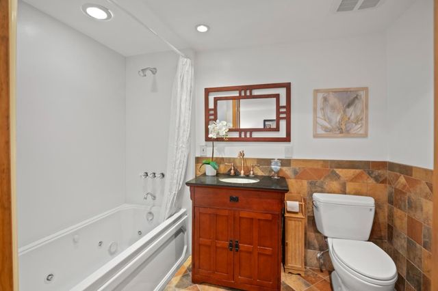 21100 Saratoga Hills Road, Saratoga, CA 95070