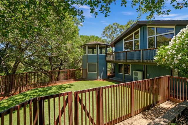 21100 Saratoga Hills Road, Saratoga, CA 95070