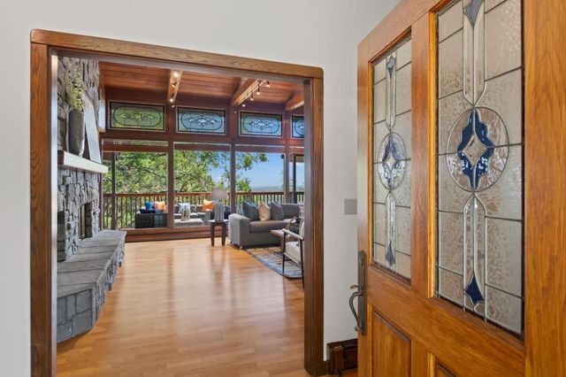 21100 Saratoga Hills Road, Saratoga, CA 95070