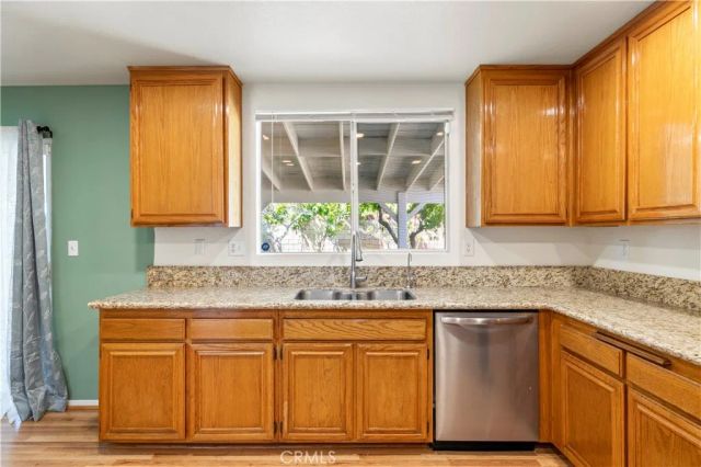 44131 Sunmist Court, Lancaster, CA 93535