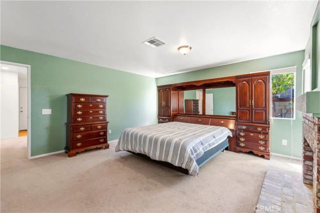 44131 Sunmist Court, Lancaster, CA 93535