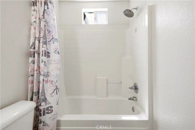 44131 Sunmist Court, Lancaster, CA 93535