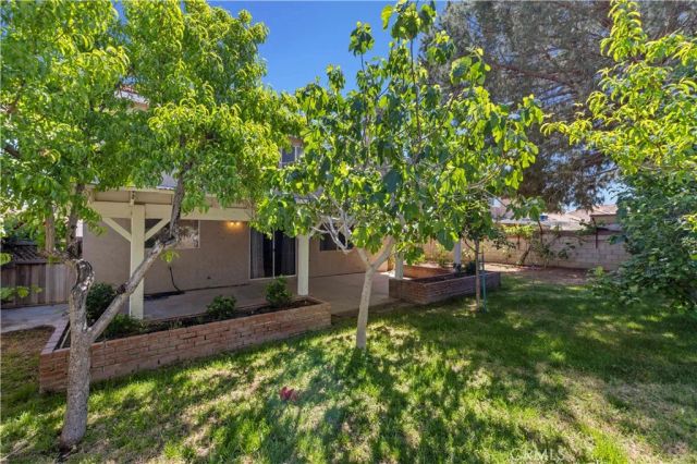 44131 Sunmist Court, Lancaster, CA 93535