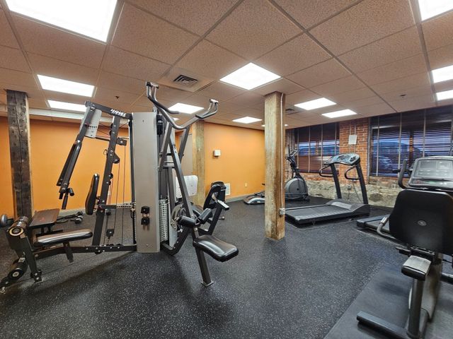 147 Centre 208, Brockton, MA 02301