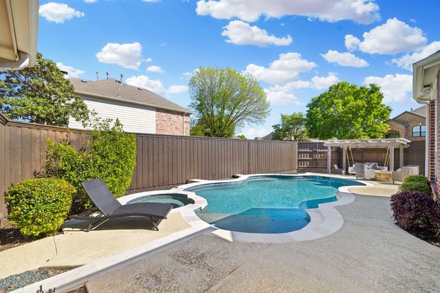 3000 Chippenham Drive, Plano, TX 75093