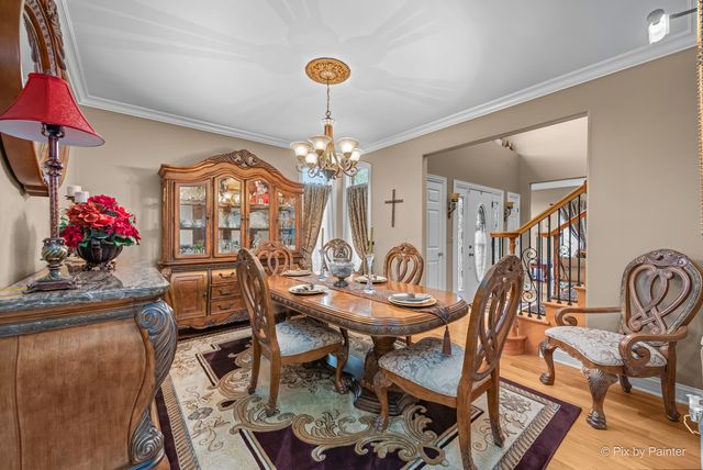 298 Cara Lane, Wood Dale, IL 60191