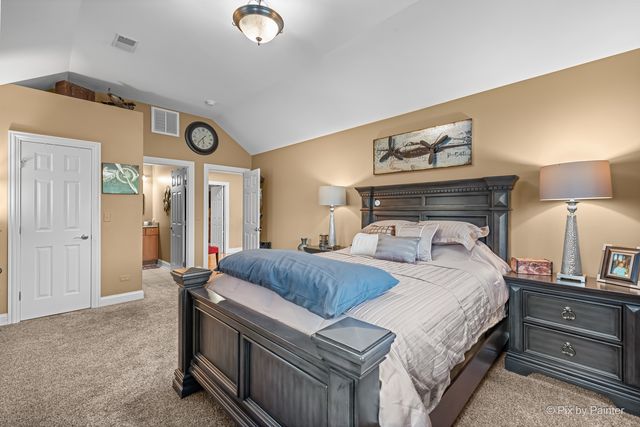 298 Cara Lane, Wood Dale, IL 60191