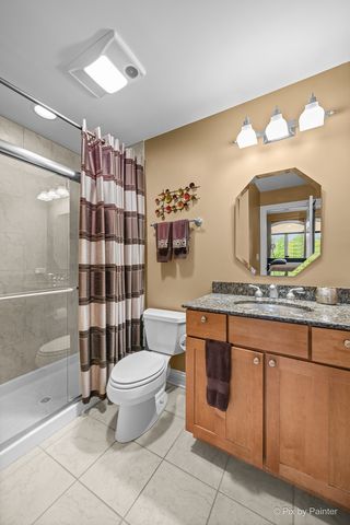 298 Cara Lane, Wood Dale, IL 60191