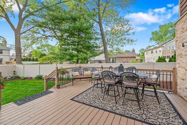 298 Cara Lane, Wood Dale, IL 60191