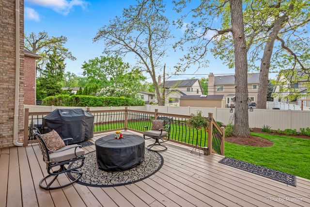 298 Cara Lane, Wood Dale, IL 60191