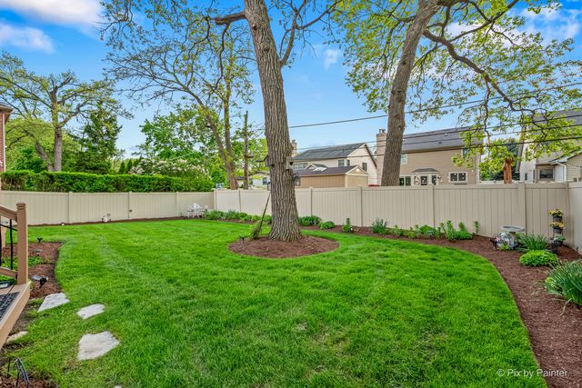 298 Cara Lane, Wood Dale, IL 60191