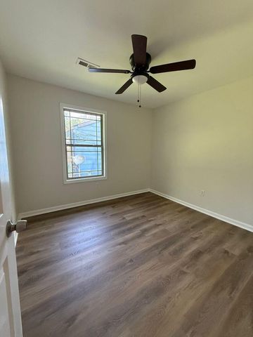 1718 Portland Street B, Chattanooga, TN 37406