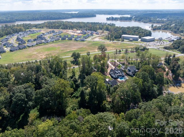1215 Featherton Drive 18, Belmont, NC 28012
