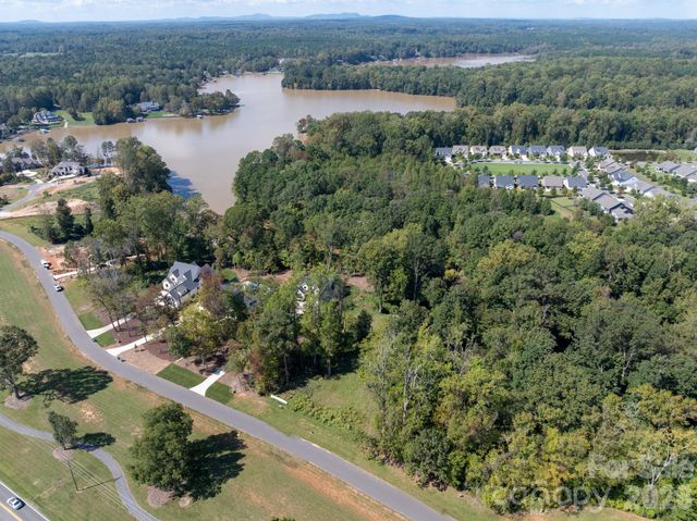1215 Featherton Drive 18, Belmont, NC 28012