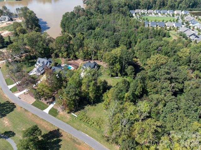 1215 Featherton Drive 18, Belmont, NC 28012