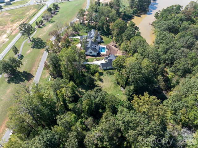1215 Featherton Drive 18, Belmont, NC 28012