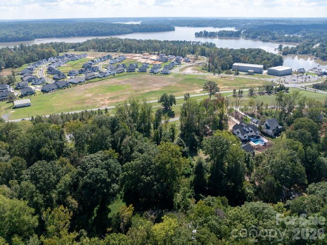 1215 Featherton Drive 18, Belmont, NC 28012