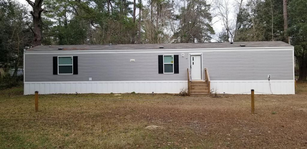 203 Poplar Street, Walterboro, SC 29488
