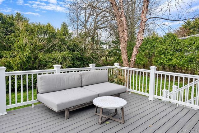 225 S Barry Avenue RENT, Mamaroneck, NY 10543