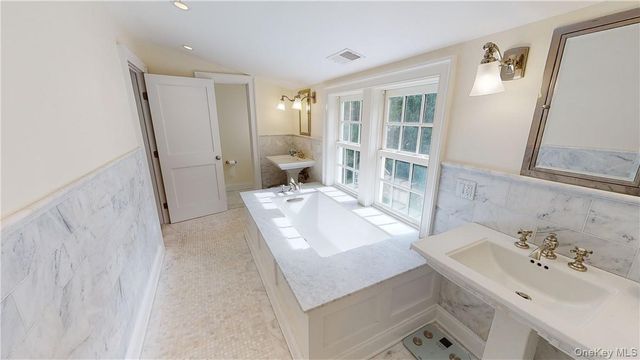 225 S Barry Avenue RENT, Mamaroneck, NY 10543