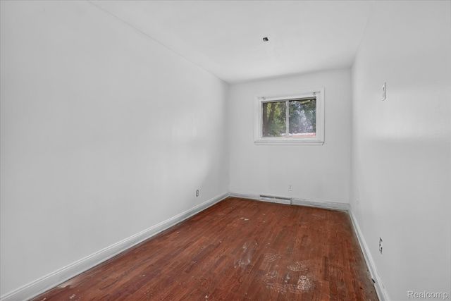 3504 Creekwood Drive, Bridgeport Charter Township, MI 48601