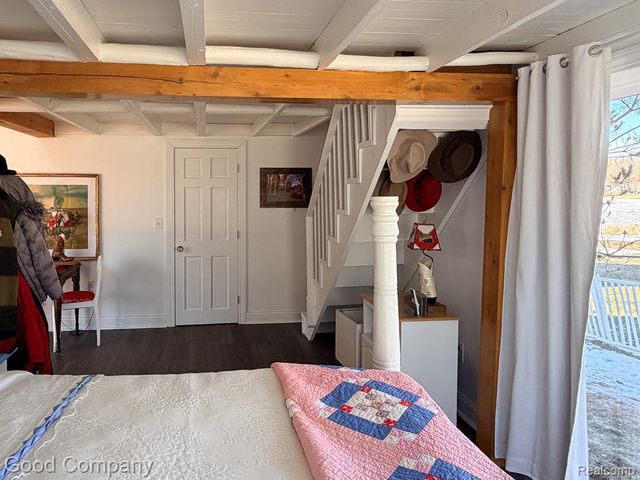 1849 E Pratt Lake Road, Sage Township, MI 48624