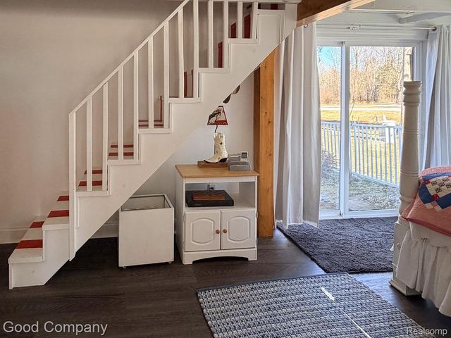 1849 E Pratt Lake Road, Sage Township, MI 48624