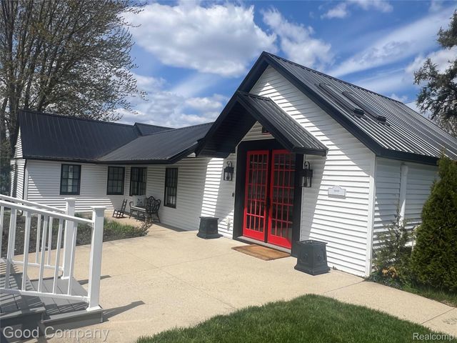1849 E Pratt Lake Road, Sage Township, MI 48624