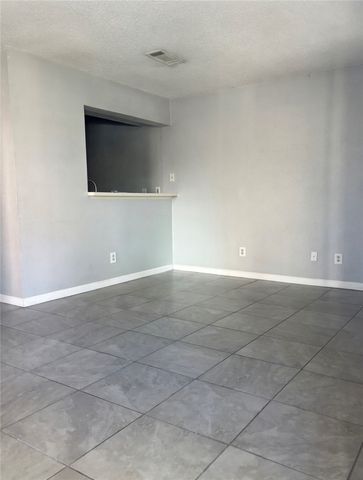 6702 Everhart Road T107, Corpus Christi, TX 78413