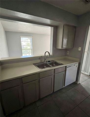 6702 Everhart Road T107, Corpus Christi, TX 78413