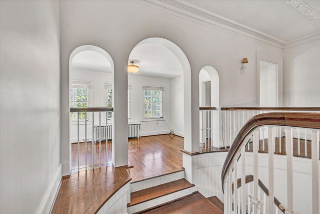 1902 Grandin RD, Roanoke, VA 24015