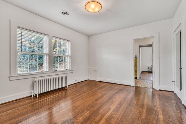 1902 Grandin RD, Roanoke, VA 24015