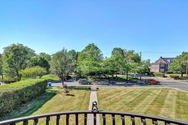 1902 Grandin RD, Roanoke, VA 24015