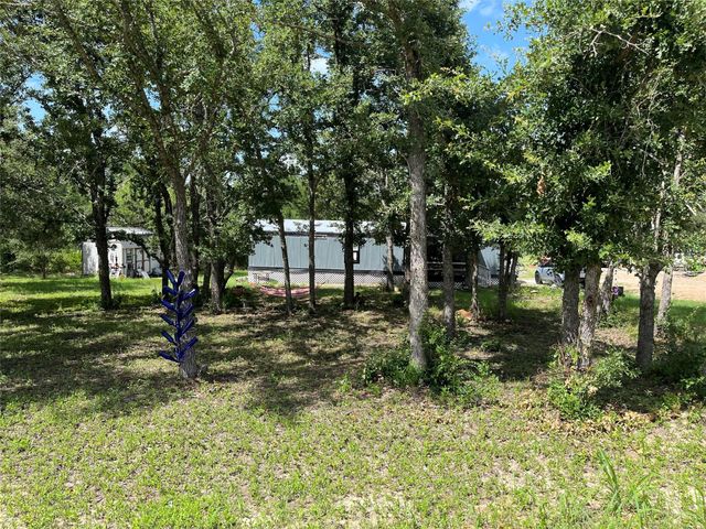 108 Live Oak Path, Somerville, TX 77879