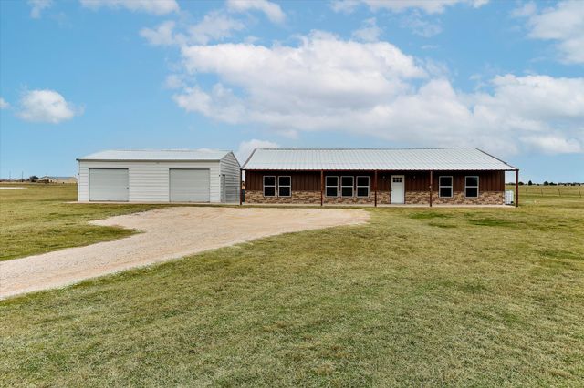 3432 Old Town Road, Whitesboro, TX 76273