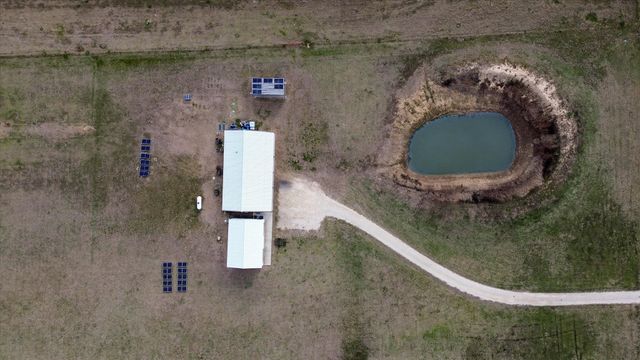 3432 Old Town Road, Whitesboro, TX 76273