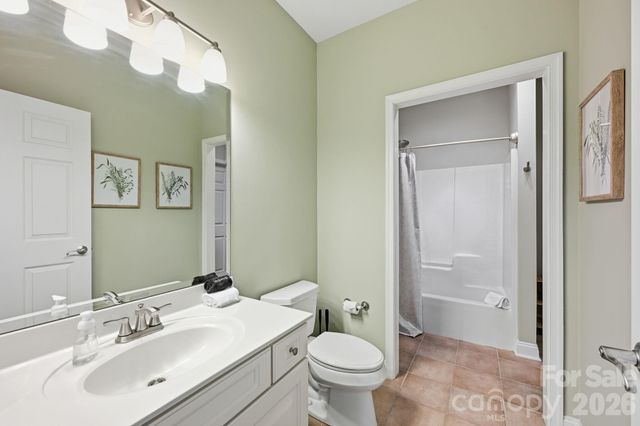 637 Williamson Road 306, Mooresville, NC 28117