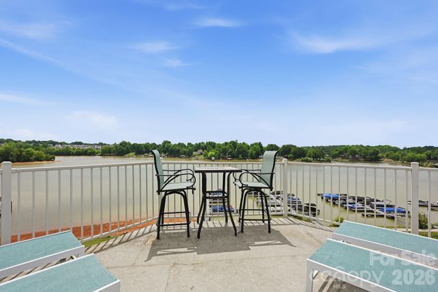 637 Williamson Road 306, Mooresville, NC 28117