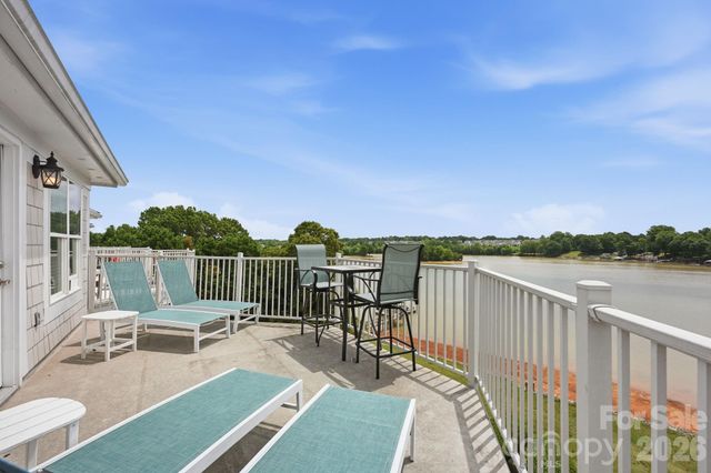 637 Williamson Road 306, Mooresville, NC 28117