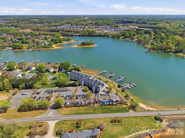 637 Williamson Road 306, Mooresville, NC 28117