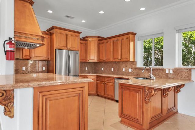 2990 N Biskra Road, Palm Springs, CA 92262