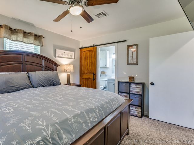 7033 E Battenfield Drive, Claremore, OK 74019