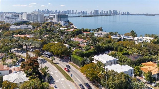 4354 Alton Rd, Miami Beach, FL 33140