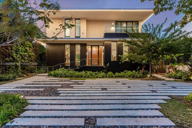 4354 Alton Rd, Miami Beach, FL 33140