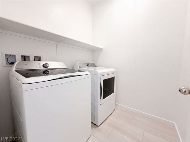 8361 West Rochelle Avenue, Las Vegas, NV 89156